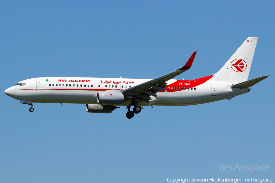 Air Algerie Boeing 737-8D6 (7T-VKR) | Photo 205547