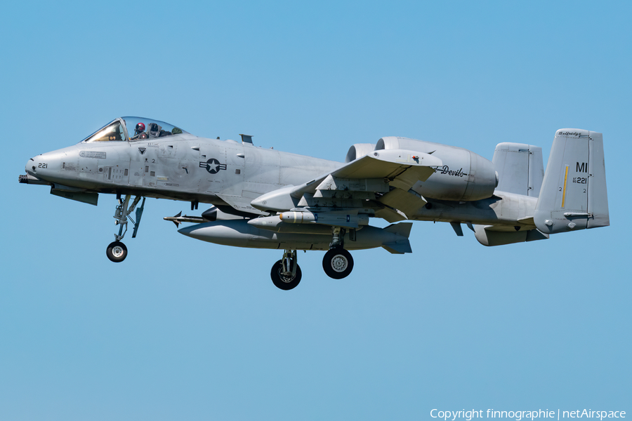 United States Air Force Fairchild Republic A-10A Thunderbolt II (80-0221) | Photo 574995