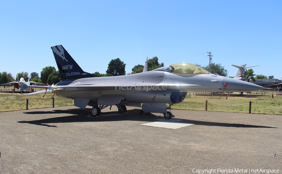 United States Air Force General Dynamics F-16A Fighting Falcon (80-0543) | Photo 432875