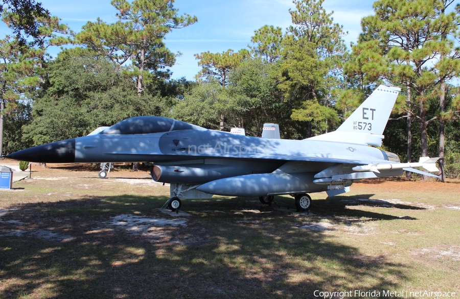 United States Air Force General Dynamics F-16A Fighting Falcon (80-0573) | Photo 336911