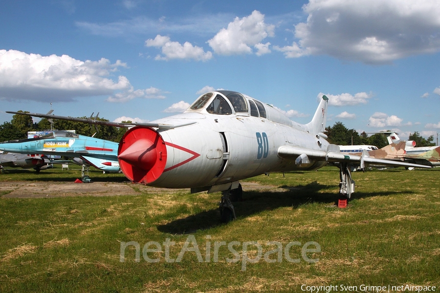 Soviet Union Air Force Sukhoi Su-17UM-3 Fitter G (80 BLUE) | Photo 248692