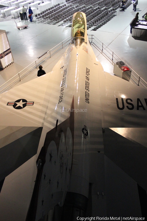 United States Air Force General Dynamics F-16A Fighting Falcon (81-0676) | Photo 460447