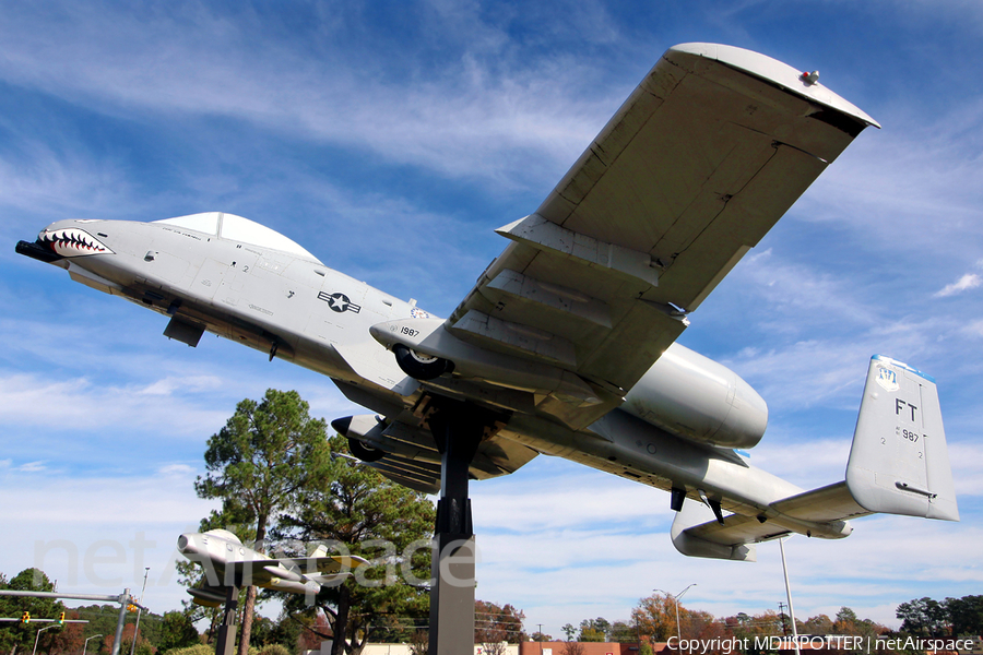 United States Air Force Fairchild Republic A-10A Thunderbolt II (81-0987) | Photo 193998