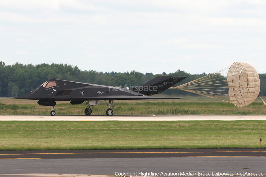 United States Air Force Lockheed F-117A Nighthawk (81-10798) | Photo 160080