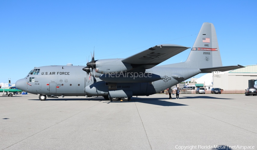 United States Air Force Lockheed C-130H Hercules (82-0055) | Photo 335823