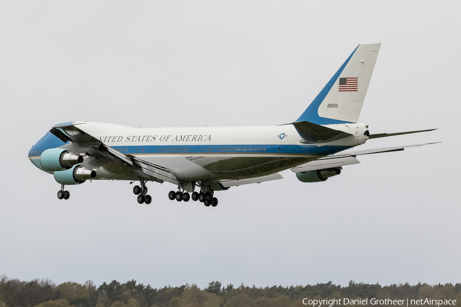 United States Air Force Boeing VC-25A (82-8000) | Photo 106555