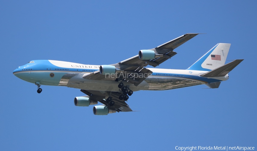 United States Air Force Boeing VC-25A (82-8000) | Photo 370183