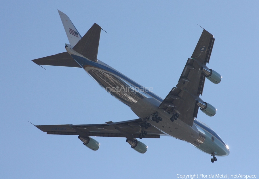 United States Air Force Boeing VC-25A (82-8000) | Photo 460724