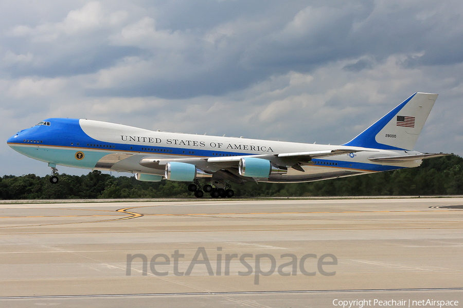 United States Air Force Boeing VC-25A (82-8000) | Photo 114687