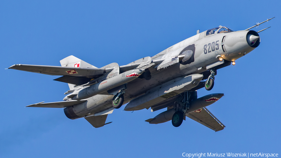 Polish Air Force (Siły Powietrzne) Sukhoi Su-22M4 Fitter-K (8205) | Photo 653055