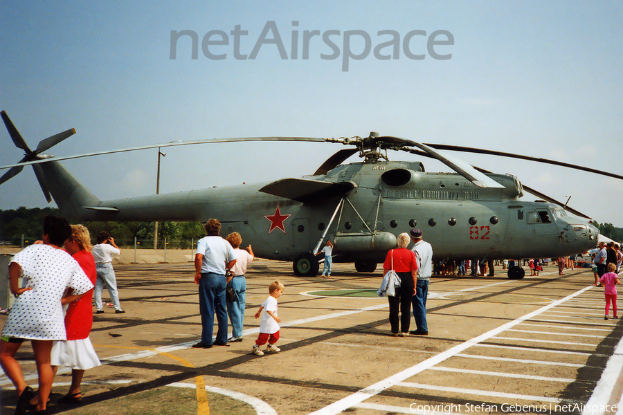 Russian Federation Air Force Mil Mi-6 Hook-A (82 RED) | Photo 9073