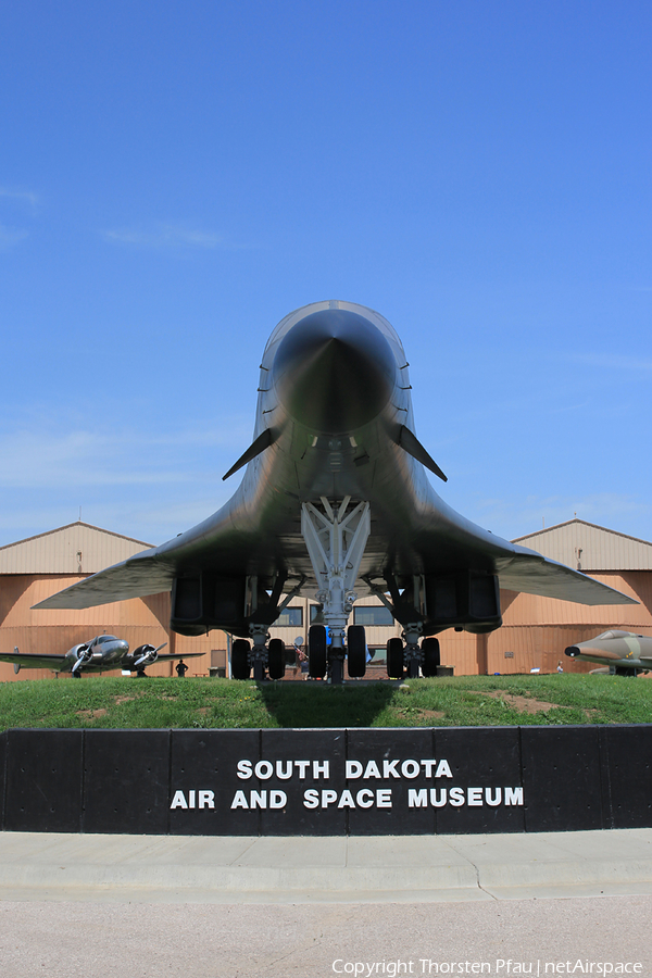 United States Air Force Rockwell B-1B Lancer (83-0067) | Photo 62077