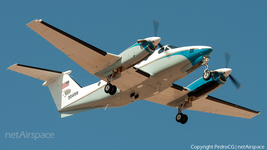 United States Air Force Beech C-12D Huron (83-0499) | Photo 468106