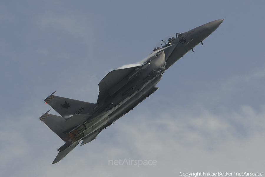 Singapore Air Force McDonnell Douglas F-15SG Strike Eagle (8325) | Photo 14552