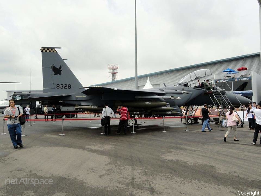 Singapore Air Force McDonnell Douglas F-15SG Strike Eagle (8328) | Photo 454122