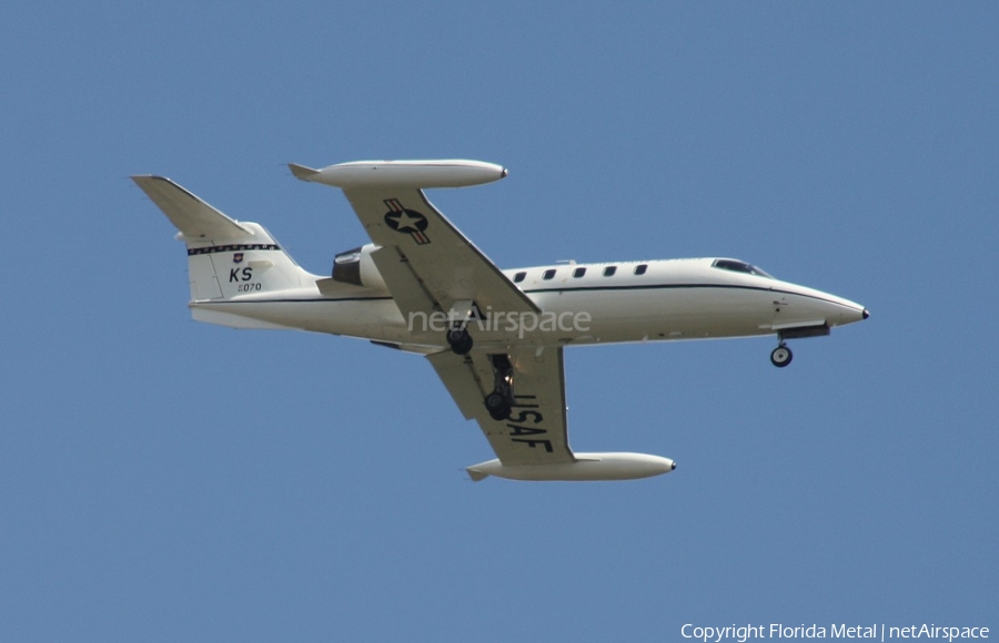 United States Air Force Learjet C-21A (84-0070) | Photo 337111