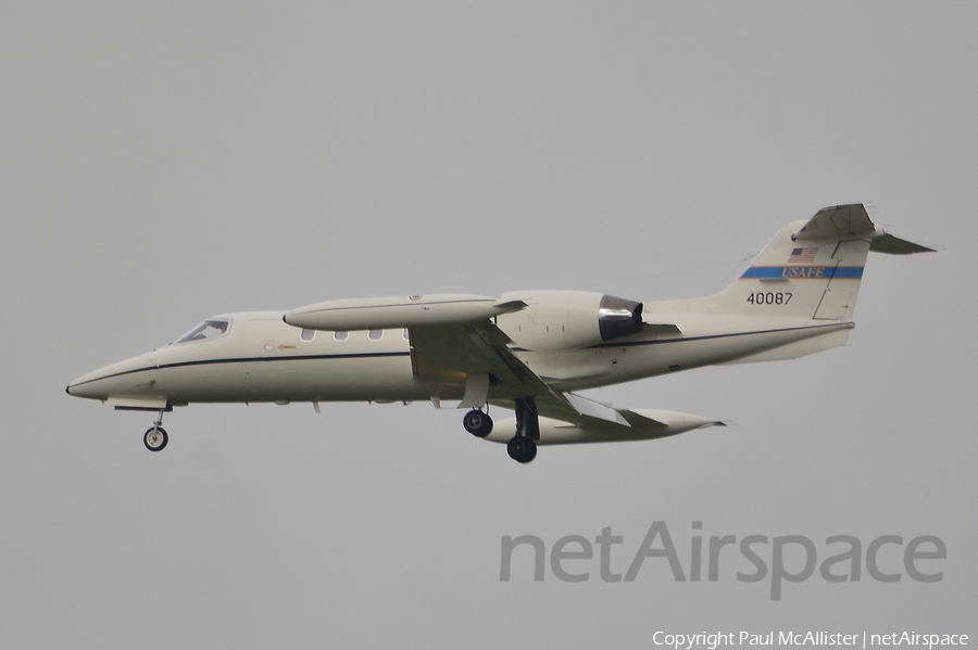 United States Air Force Learjet C-21A (84-0087) | Photo 266376