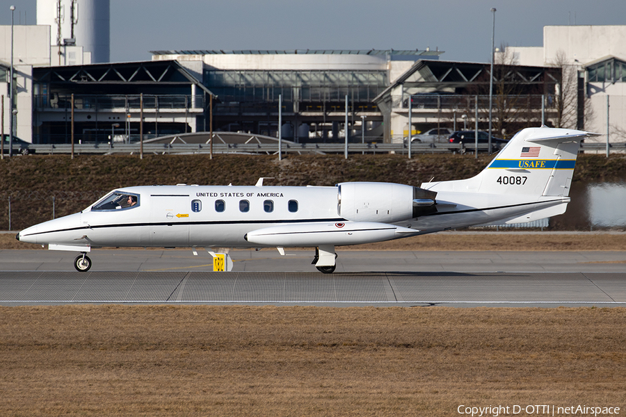 United States Air Force Learjet C-21A (84-0087) | Photo 373896