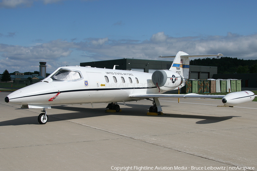 United States Air Force Learjet C-21A (84-0107) | Photo 160076