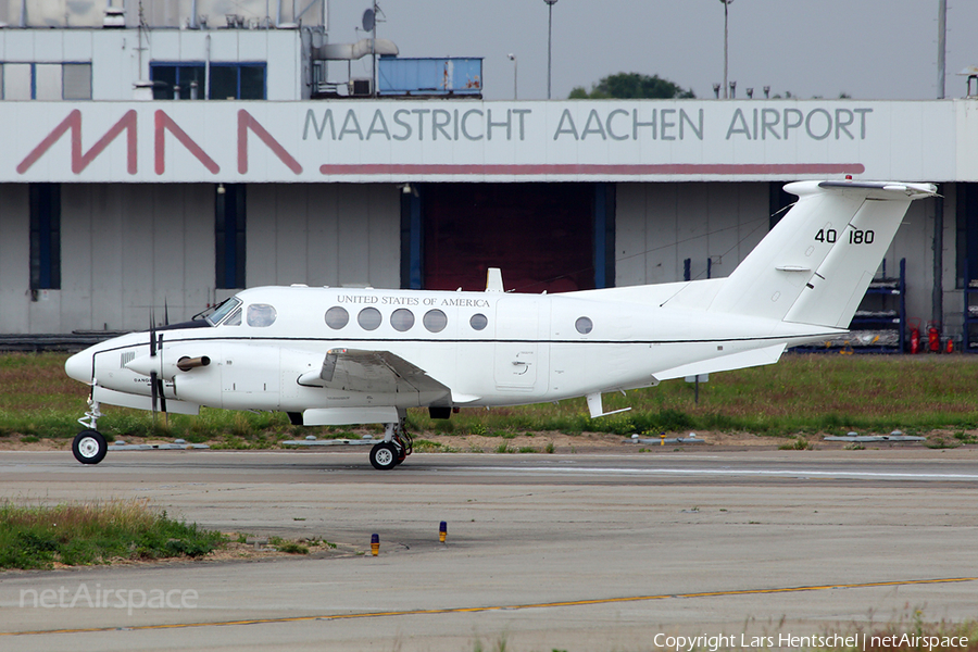 United States Army Beech C-12U-3 Huron (84-00180) | Photo 422019