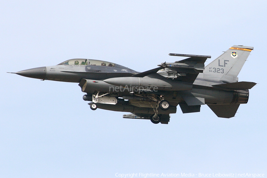 United States Air Force General Dynamics F-16D Fighting Falcon (84-1323) | Photo 152314