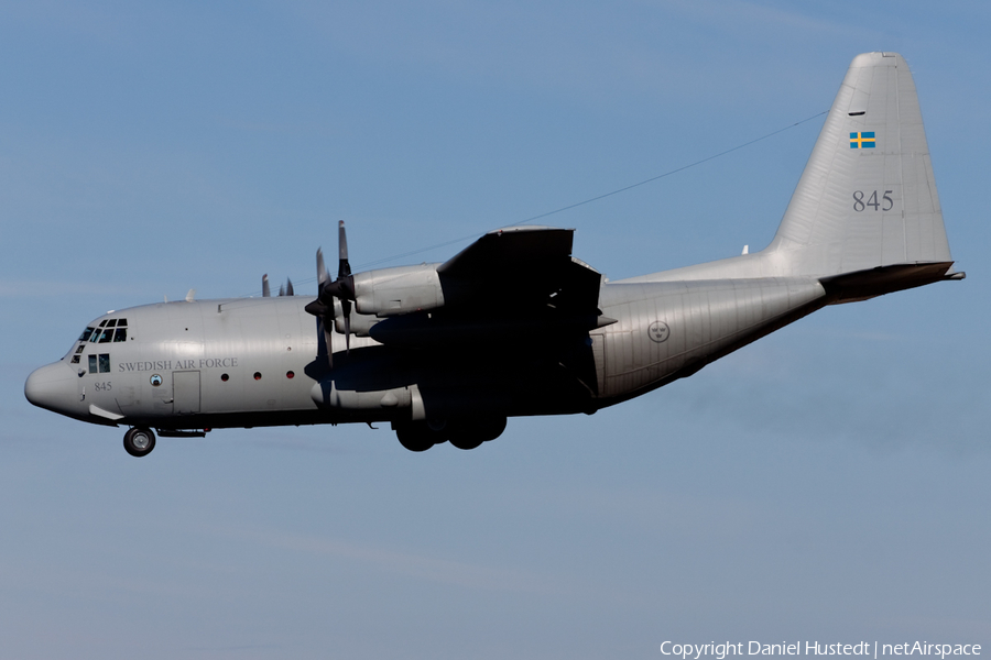 Swedish Air Force (Flygvapnet) Lockheed C-130H Hercules (84005) | Photo 422151