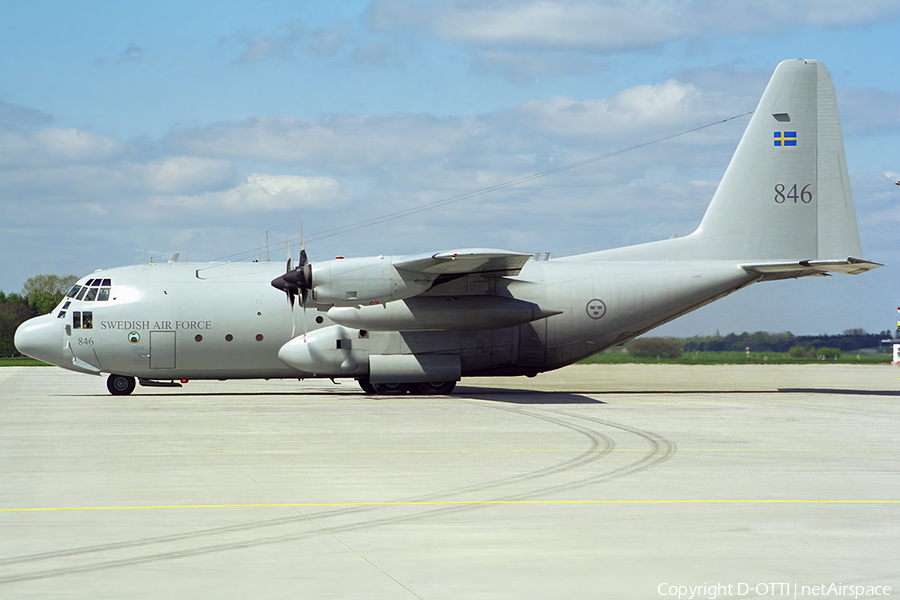 Swedish Air Force (Flygvapnet) Lockheed C-130H Hercules (Tp84) (84006) | Photo 585808