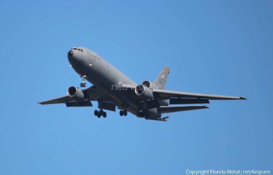 United States Air Force McDonnell Douglas KC-10A Extender (85-0030) | Photo 308464