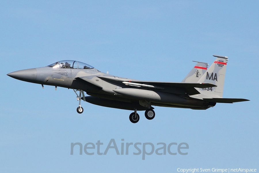 United States Air Force McDonnell Douglas F-15D Eagle (85-0134) | Photo 240196