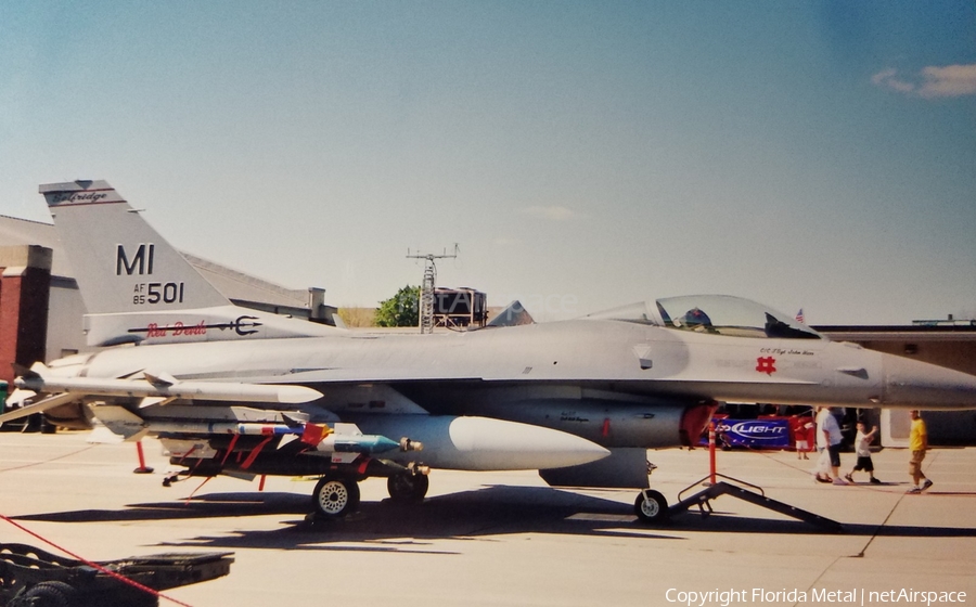 United States Air Force General Dynamics F-16C Fighting Falcon (85-1501) | Photo 461931