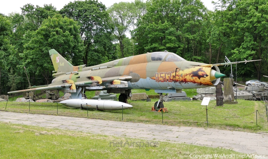Polish Air Force (Siły Powietrzne) Sukhoi Su-22M4 Fitter-K (8512) | Photo 450836