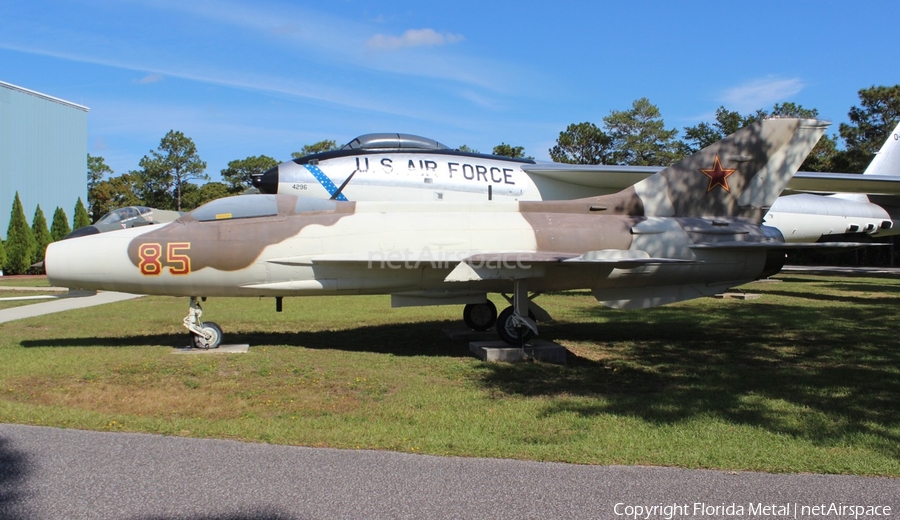 Soviet Union Air Force Mikoyan-Gurevich MiG-21F-13 Fishbed-C (85 RED) | Photo 461467