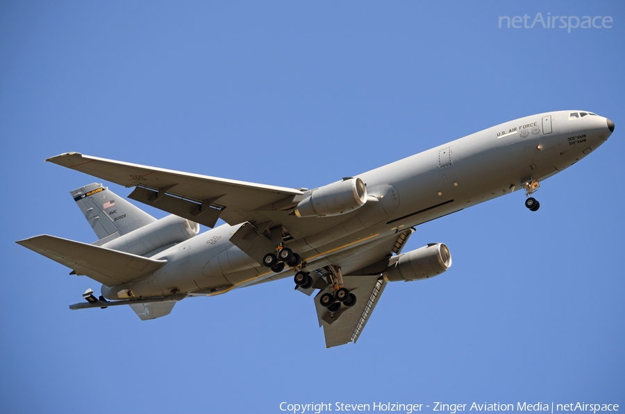 United States Air Force McDonnell Douglas KC-10A Extender (86-0028) | Photo 204440