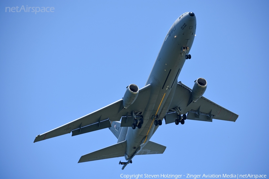 United States Air Force McDonnell Douglas KC-10A Extender (86-0028) | Photo 204459