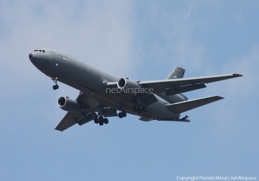 United States Air Force McDonnell Douglas KC-10A Extender (86-0035) | Photo 462078