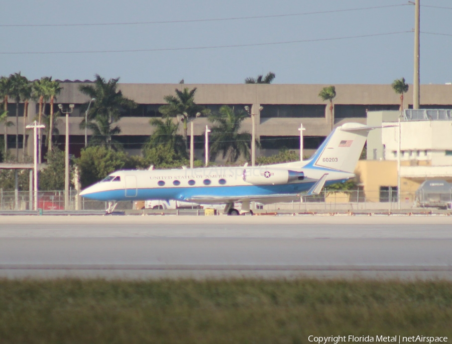 United States Air Force Gulfstream C-20A (86-0203) | Photo 546310
