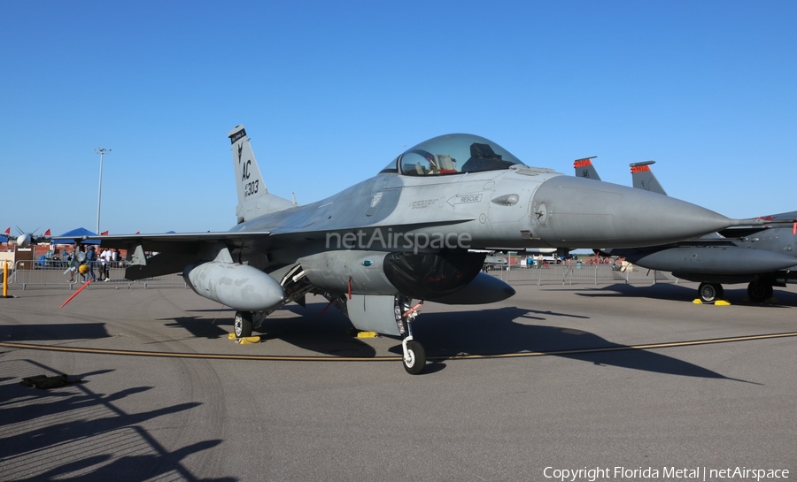 United States Air Force General Dynamics F-16C Fighting Falcon (86-0303) | Photo 514514