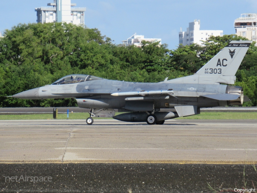 United States Air Force General Dynamics F-16C Fighting Falcon (86-0303) | Photo 490462