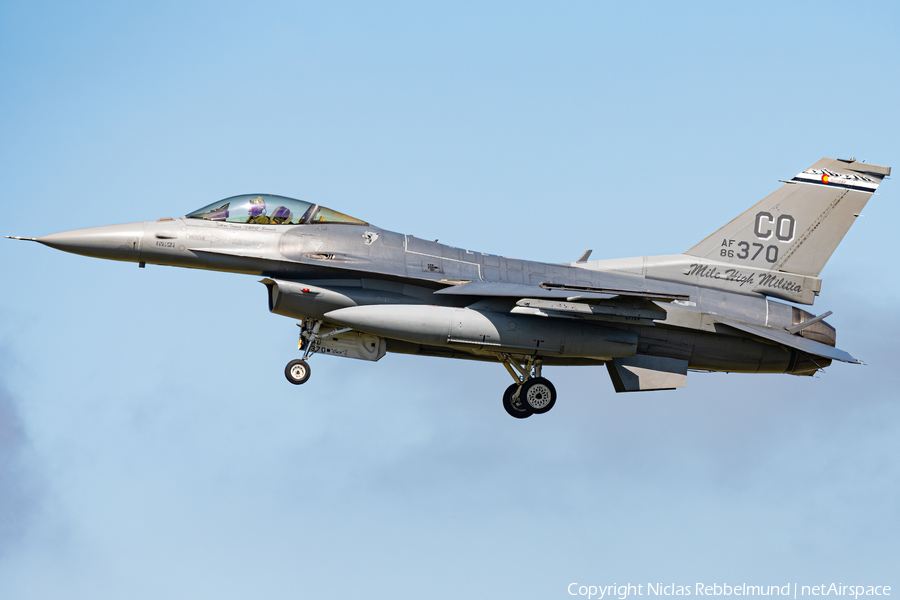 United States Air Force General Dynamics F-16C Fighting Falcon (86-0370) | Photo 574179