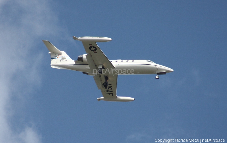 United States Air Force Learjet C-21A (86-0374) | Photo 370219