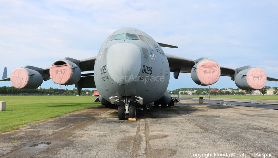 United States Air Force Boeing C-17A Globemaster III (87-0025) | Photo 432996