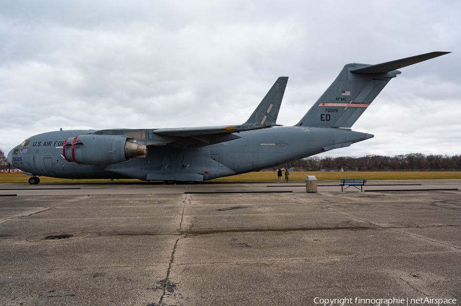 United States Air Force Boeing C-17A Globemaster III (87-0025) | Photo 605562