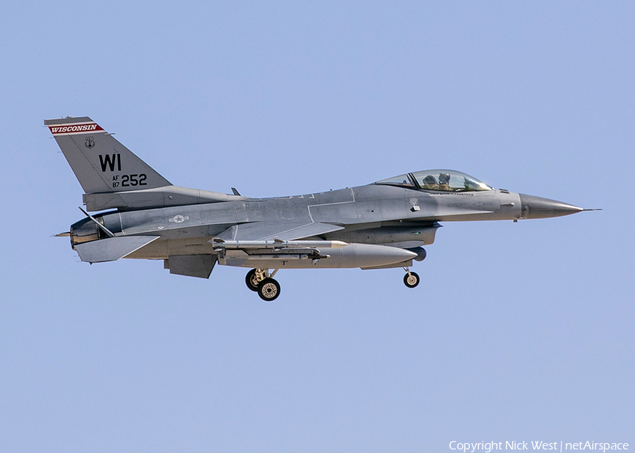 United States Air Force General Dynamics F-16C Fighting Falcon (87-0252) | Photo 438626