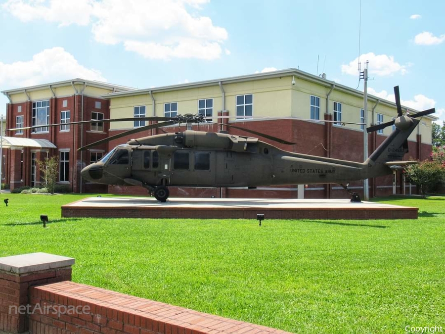 United States Army Sikorsky UH-60A Black Hawk (87-24583) | Photo 450404