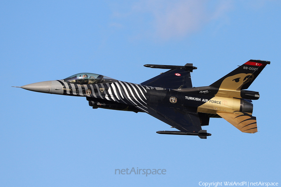 Turkish Air Force (Türk Hava Kuvvetleri) General Dynamics F-16C Fighting Falcon (88-0029) | Photo 469205