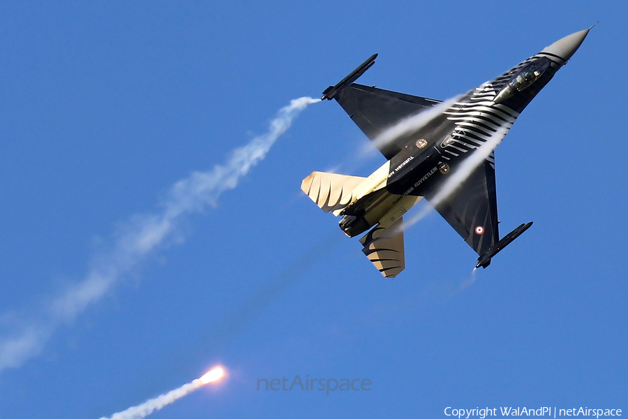 Turkish Air Force (Türk Hava Kuvvetleri) General Dynamics F-16C Fighting Falcon (88-0029) | Photo 476847