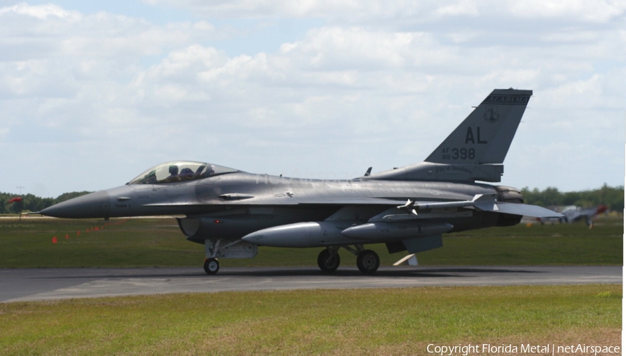 United States Air Force General Dynamics F-16C Fighting Falcon (88-0398) | Photo 462589