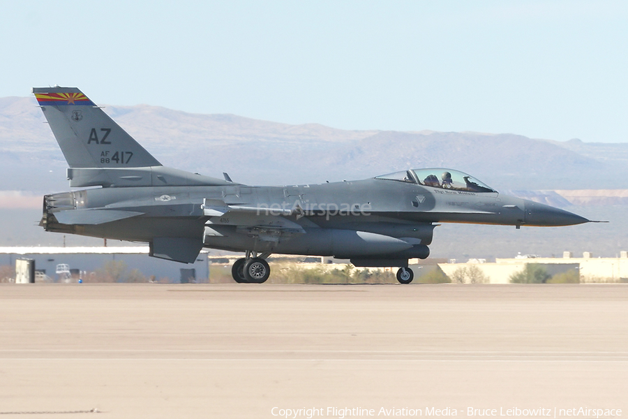 United States Air Force General Dynamics F-16CM Fighting Falcon (88-0417) | Photo 152354