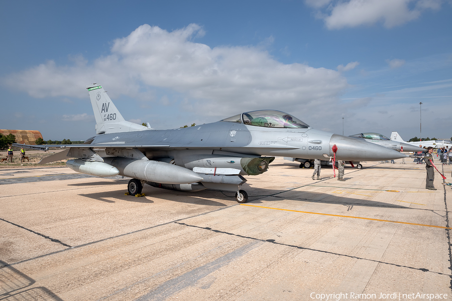 United States Air Force General Dynamics F-16CM Fighting Falcon (88-0460) | Photo 247096