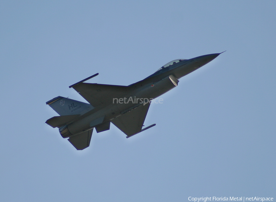 United States Air Force General Dynamics F-16C Fighting Falcon (88-0521) | Photo 462619